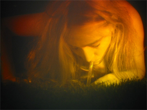 feeding alice hologram